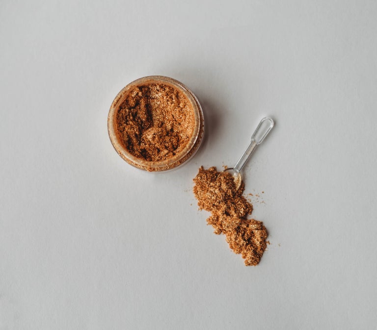 Gold Lust Sparkle Shimmer 2.5g pot - serves 25-30 flutes of fizz