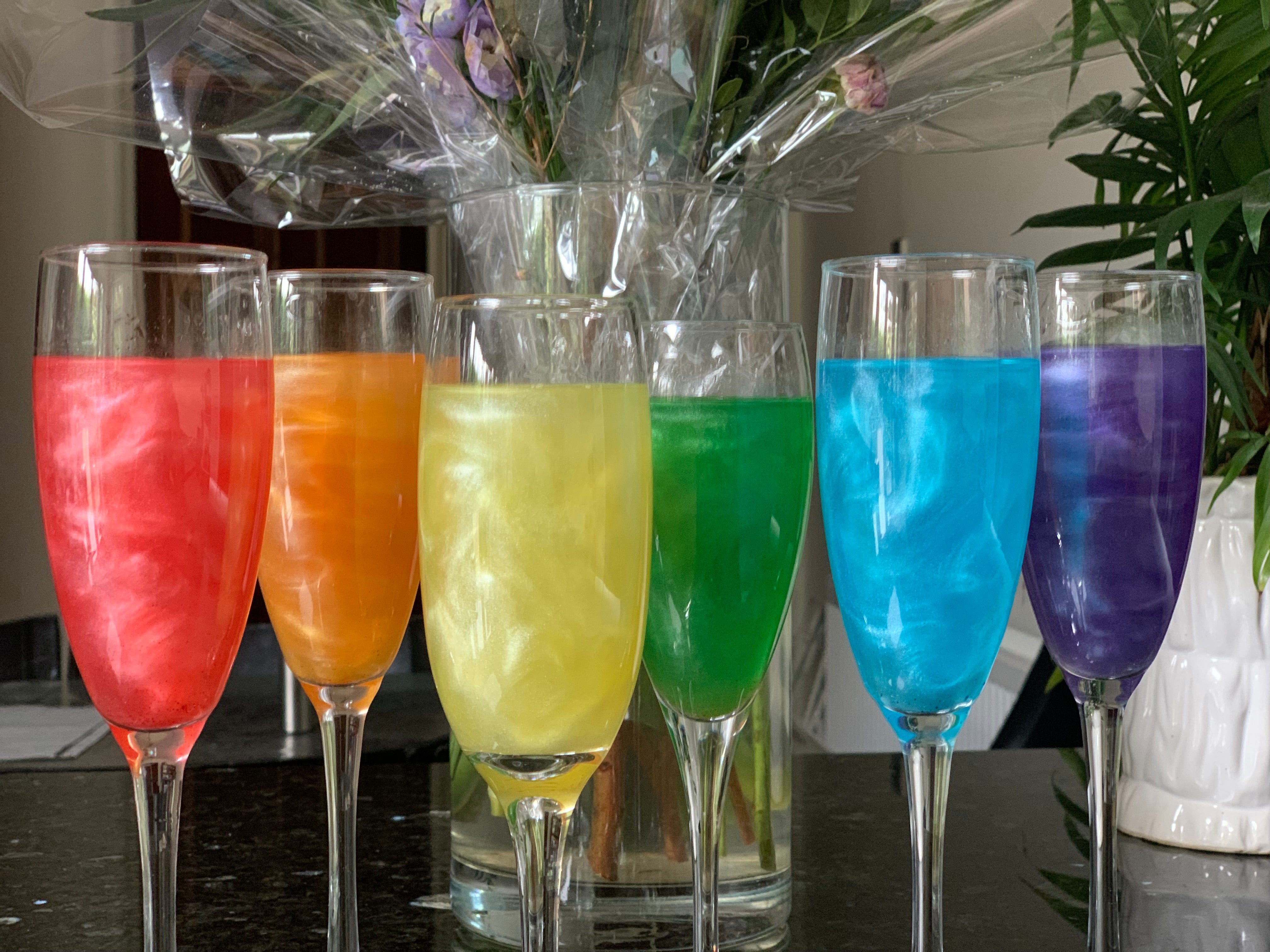 LGBTQ PRIDE Rainbow Shimmer set for drinks 6 x 1g pots - serves +60 sparkling drinks